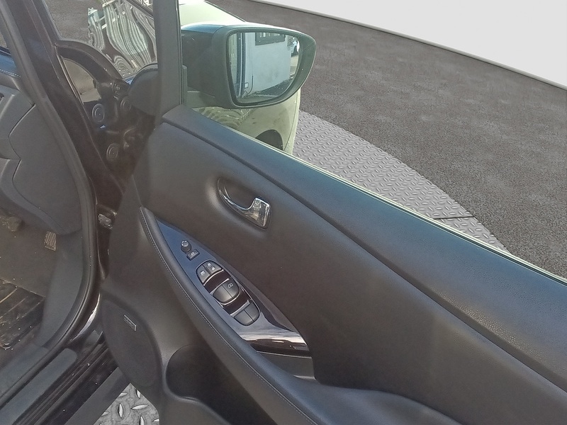 Used Nissan Leaf 2019 for sale - 76492151: Photo 24