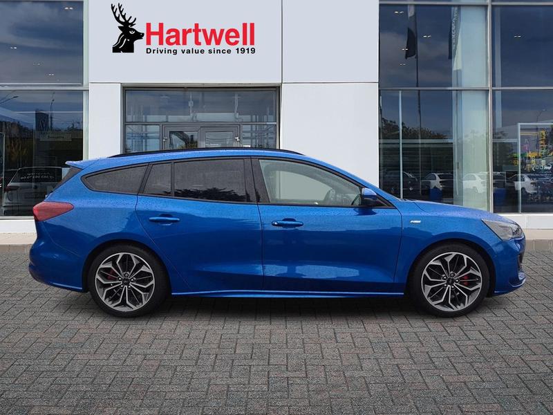 Used Ford Focus 2024 for sale - 76895440: Photo 2