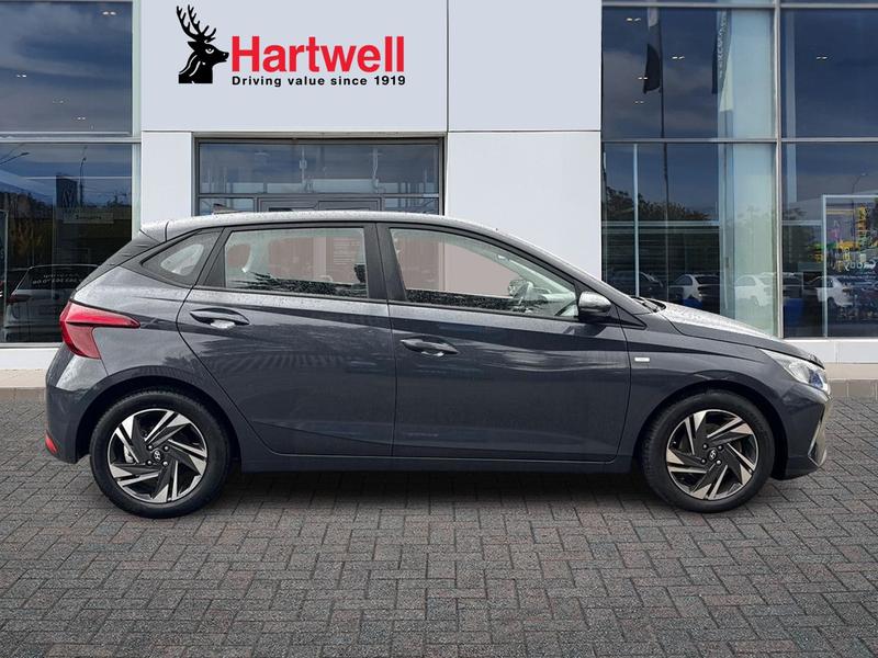 Used Hyundai i20 2022 for sale - 77186983: Photo 2