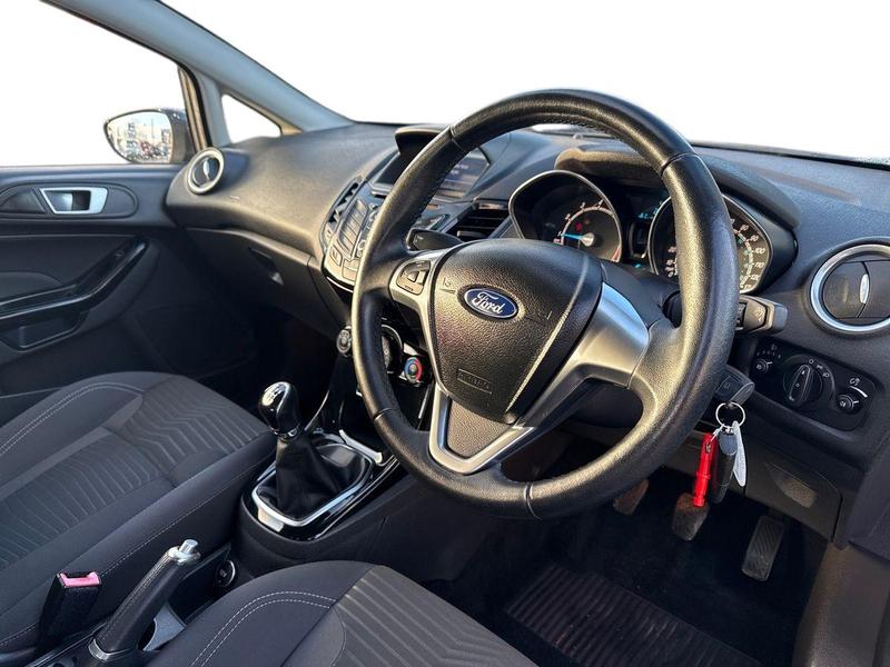 Used Ford Fiesta 2016 for sale - 76730297: Photo 11
