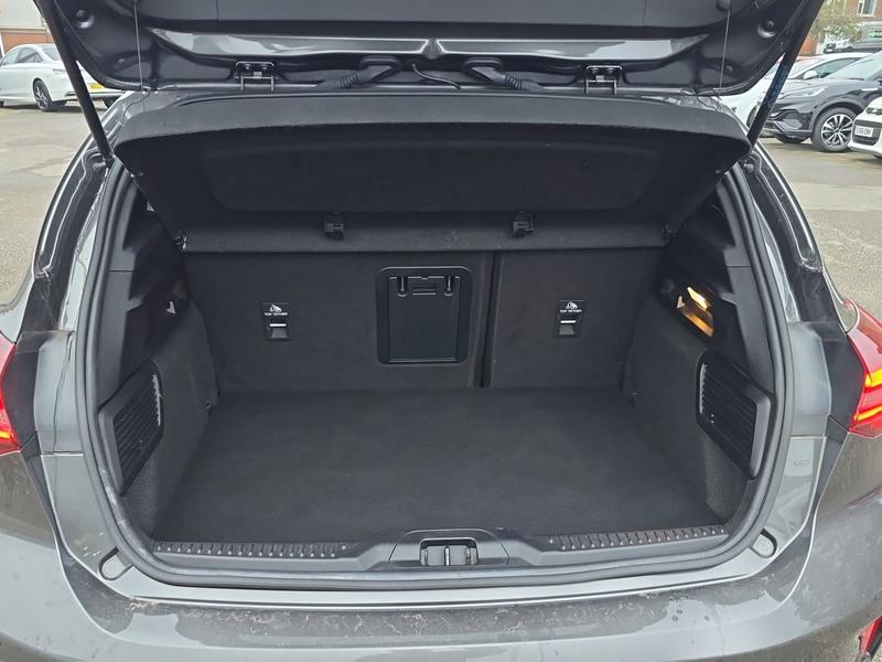 Used Ford Focus 2023 for sale - 77336007: Photo 19