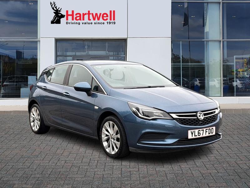 Used Vauxhall Astra 2018 for sale - 77064032: Photo 1