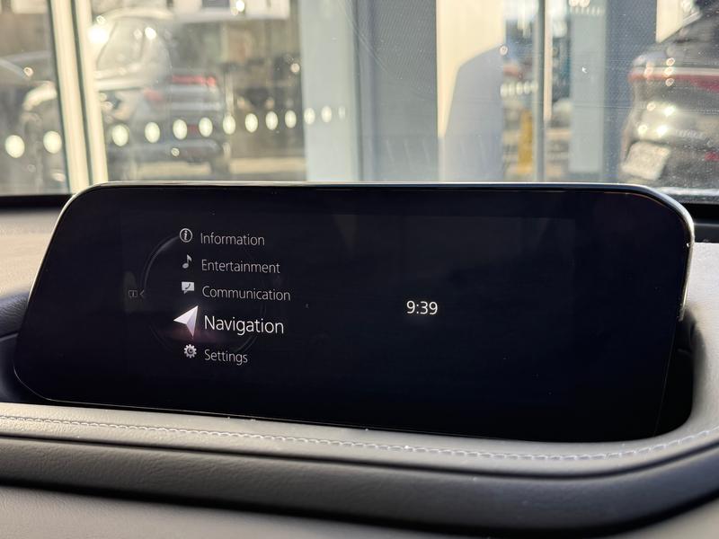 Used Mazda CX-30 2023 for sale - 76730331: Photo 14