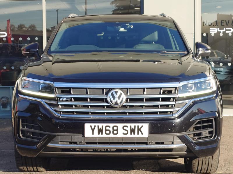 Used Volkswagen Touareg 2019 for sale - 76730362: Photo 2