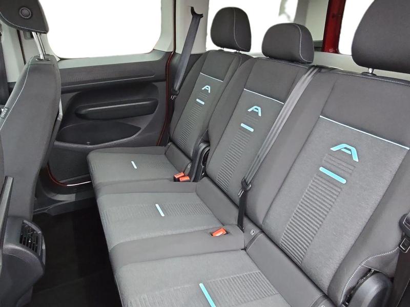 Used Ford Tourneo Connect 2025 for sale - 77336000: Photo 18