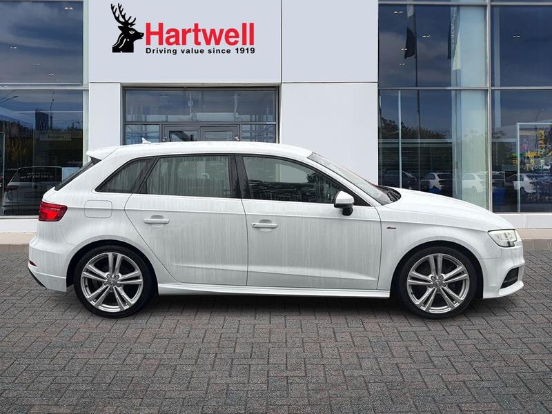 Used Audi A3 2018 for sale - 77326857: Photo 2