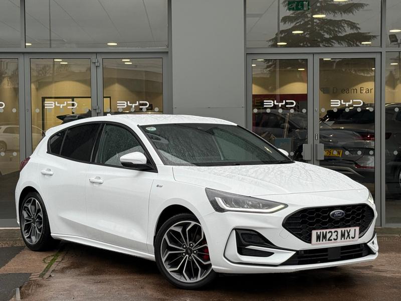 Used Ford Focus 2023 for sale - 76730336: Photo 1