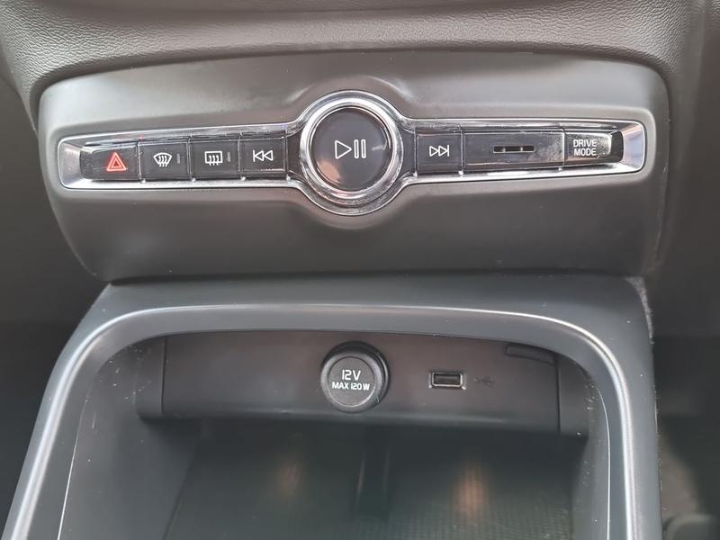 Used Volvo XC40 2020 for sale - 76690976: Photo 28