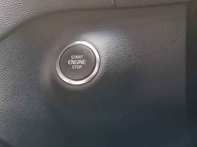 Used Volvo XC40 2020 for sale - 76690976: Photo 30