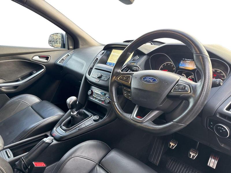 Used Ford Focus 2017 for sale - 77195422: Photo 11