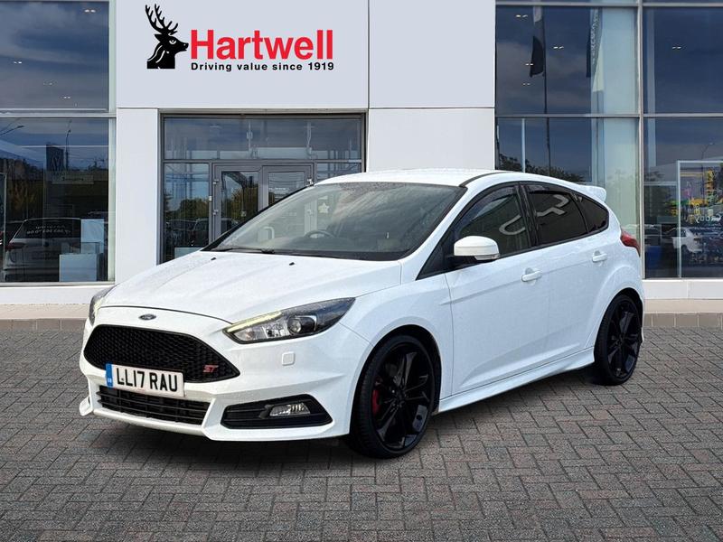 Used Ford Focus 2017 for sale - 77195422: Photo 8