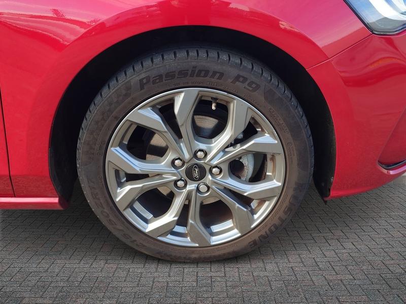 Used Ford Focus 2022 for sale - 76690985: Photo 10