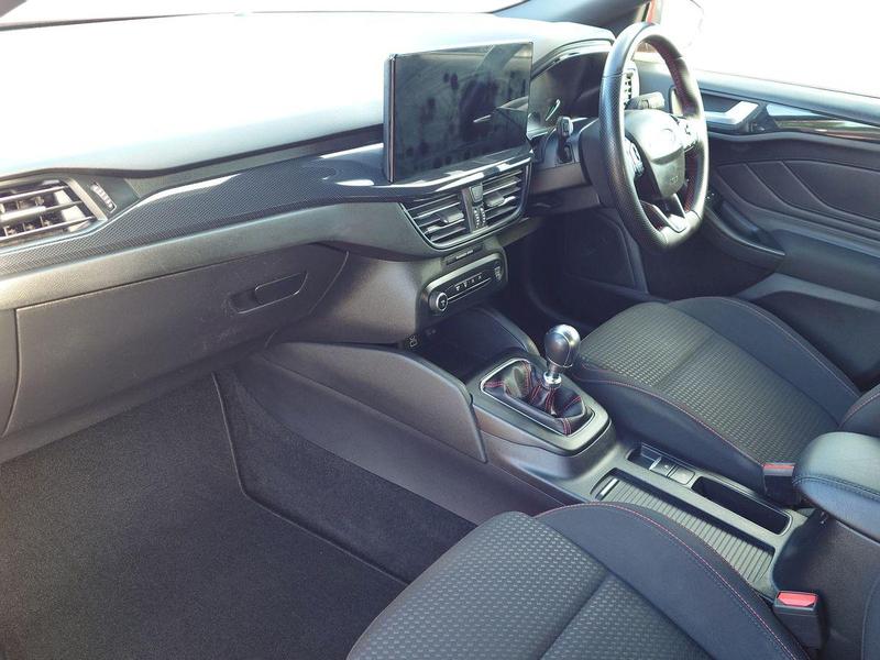 Used Ford Focus 2022 for sale - 76690985: Photo 16