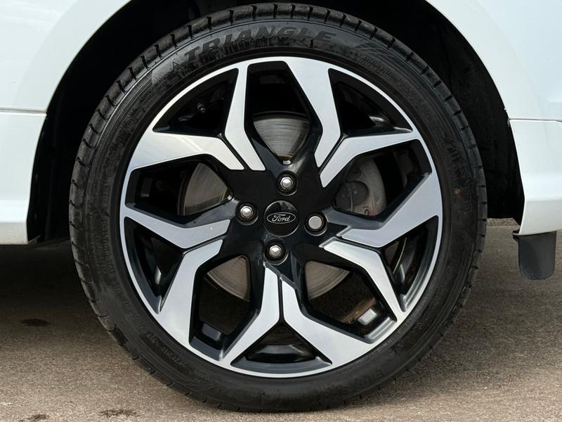 Used Ford Ecosport 2018 for sale - 76690823: Photo 9