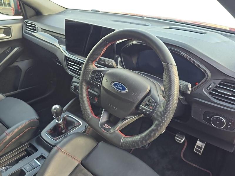 Used Ford Focus 2023 for sale - 77363535: Photo 11