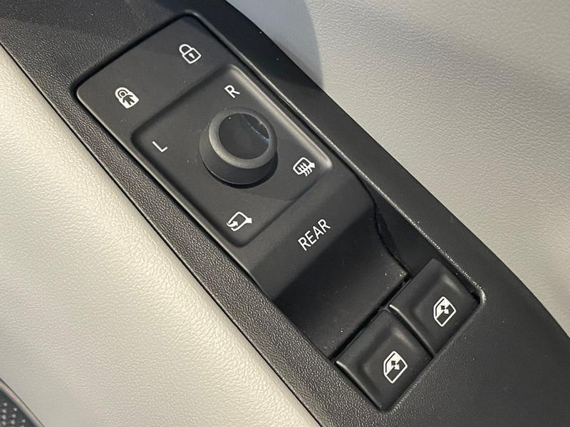 Used Ford Explorer 2025 for sale - 76690988: Photo 26