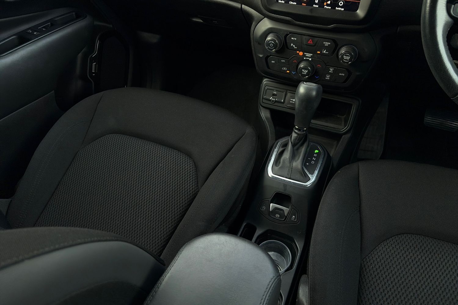 Used Jeep Renegade 2019 for sale - 76874266: Photo 14