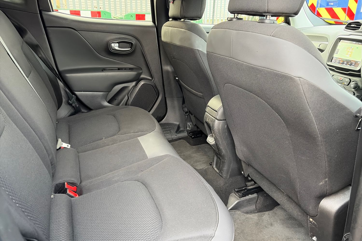 Used Jeep Renegade 2019 for sale - 76874266: Photo 33