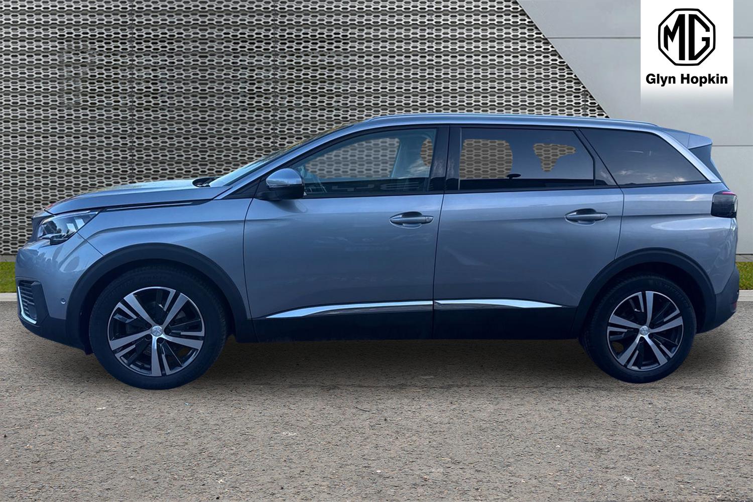 Used Peugeot 5008 2020 for sale - 76015095: Photo 6