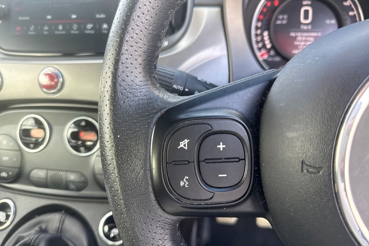 Used Abarth 595 2022 for sale - 77442611: Photo 21