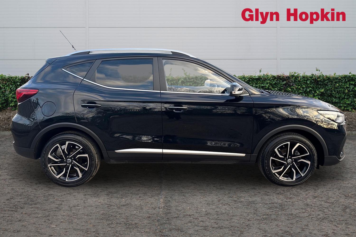 Used MG MG ZS 2023 for sale - 76977793: Photo 2