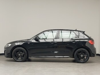 Used Audi A1 2019 for sale - 77656917: Photo