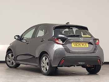 Used Mazda Mazda2 HYBRID 2024 for sale - 77169047: Photo