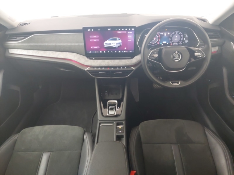 Used Skoda Octavia 2024 for sale - 76062946: Photo 2