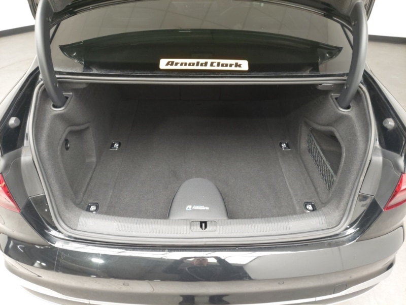 Used Audi A4 2020 for sale - 77209396: Photo 8