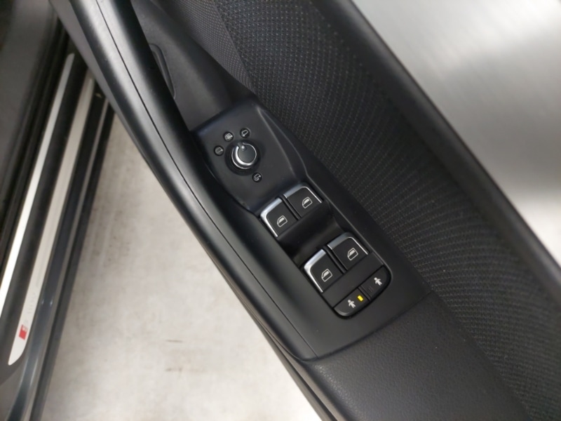 Used Audi Q3 2016 for sale - 77544204: Photo 13