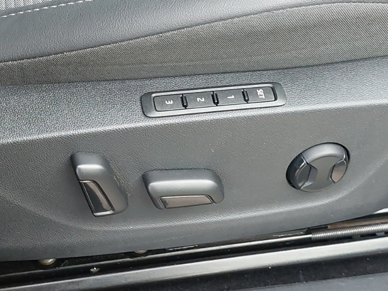 Used Skoda Enyaq 2024 for sale - 76567373: Photo 12