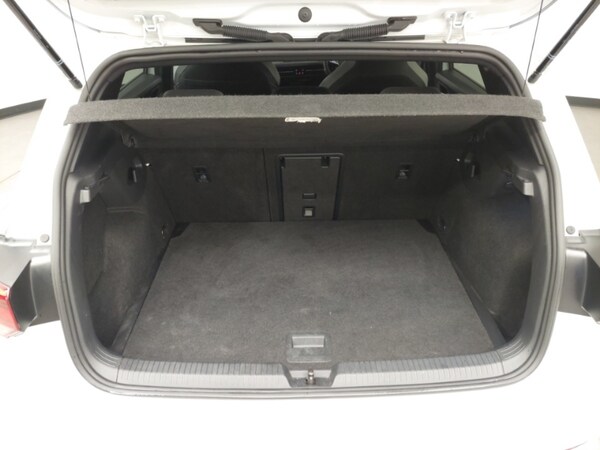 Used Volkswagen Golf 2023 for sale - 76269133: Photo 8