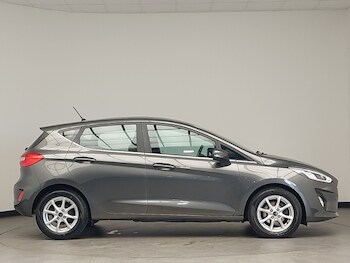 Used Ford Fiesta 2018 for sale - 77922875: Photo