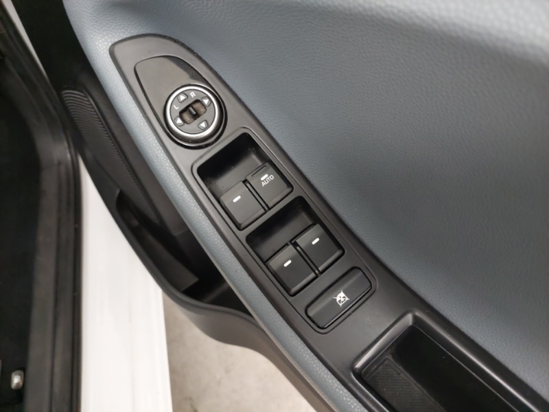 Used Hyundai i20 2015 for sale - 76518722: Photo 13