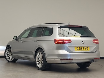 Used Volkswagen Passat 2018 for sale - 76464894: Photo