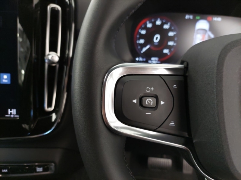 Used Volvo XC40 2022 for sale - 76116640: Photo 15