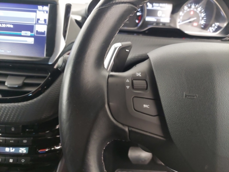 Used Peugeot 2008 2016 for sale - 76579159: Photo 14