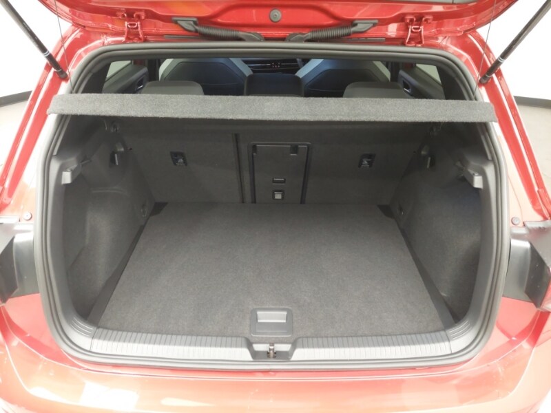 Used Volkswagen Golf 2023 for sale - 76860624: Photo 8
