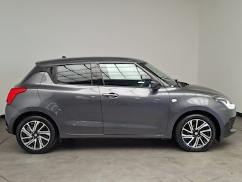 Used Suzuki Swift 2022 for sale - 79278448: Photo