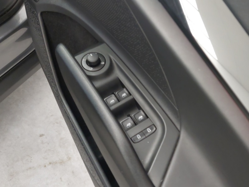 Used Skoda Enyaq 2025 for sale - 78183732: Photo 12