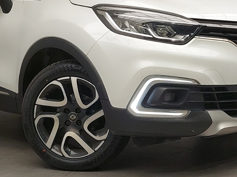 Used Renault Captur 2017 for sale - 77503526: Photo 9