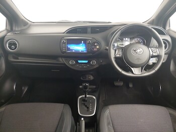 Used Toyota Yaris 2019 for sale - 78634908: Photo