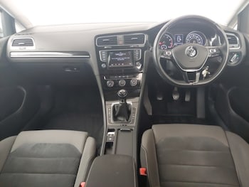 Used Volkswagen Golf 2015 for sale - 78567558: Photo