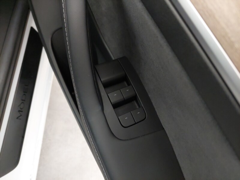 Used Tesla Model 3 2021 for sale - 76129924: Photo 13
