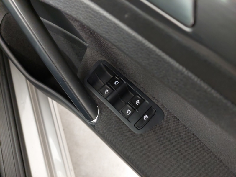 Used Volkswagen Golf 2020 for sale - 77751591: Photo 12