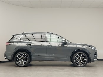 Used Volkswagen Tiguan 2024 for sale - 76456053: Photo