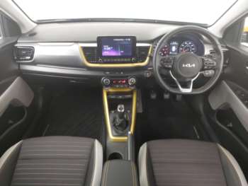 Used Kia Stonic 2023 for sale - 75120802: Photo