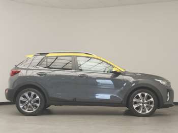 Used Kia Stonic 2023 for sale - 75120802: Photo