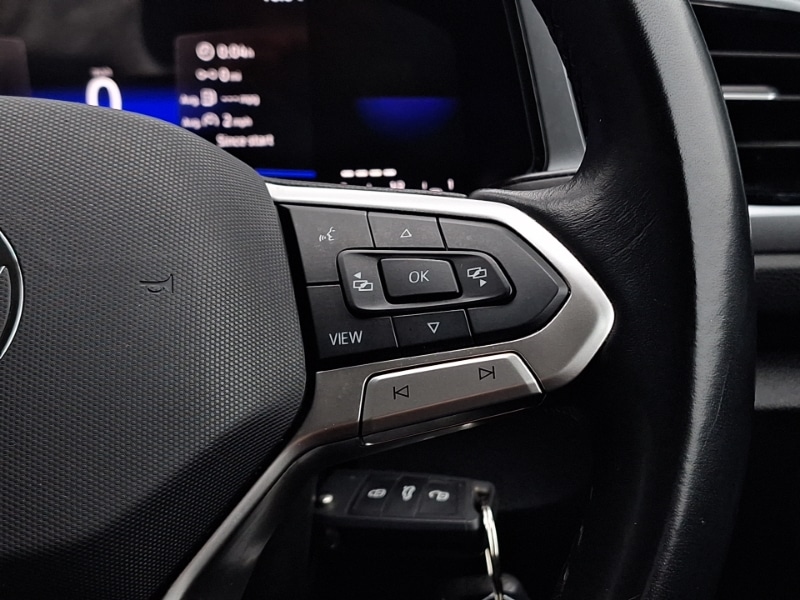 Used Volkswagen T-Roc 2023 for sale - 77596270: Photo 19