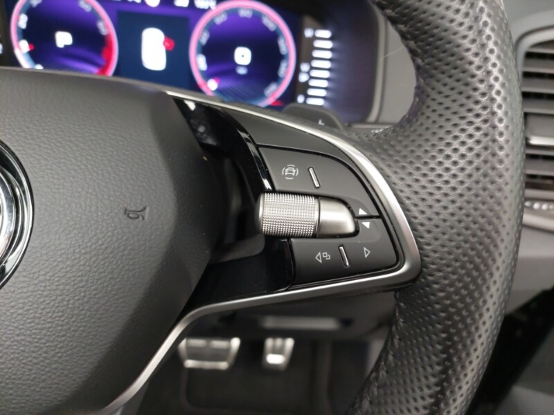 Used Skoda Karoq 2024 for sale - 76897698: Photo 13